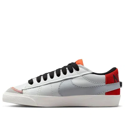 Nike (wmns)  Blazer Low 77 Jumbo 'photon Dust Red'