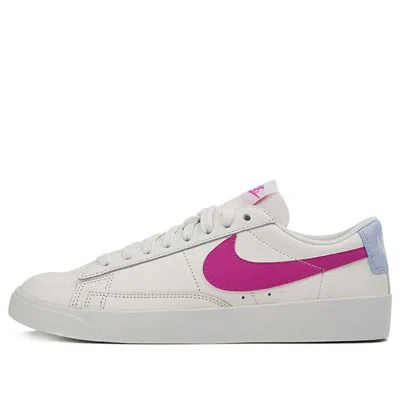 Nike (wmns)  Blazer Low 'fire Pink'