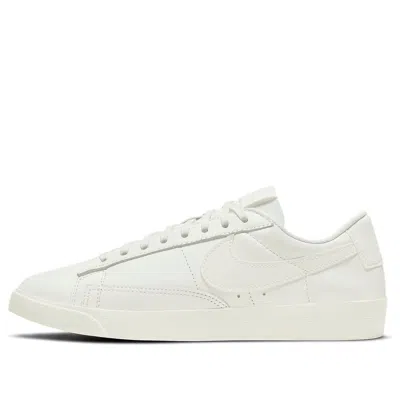 Nike (wmns)  Blazer Low Le 'sail'