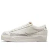 Nike (wmns)  Blazer Low Platform Low-top Sneakers White