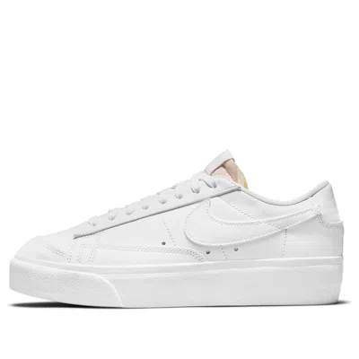 Nike (wmns)  Blazer Low Platform 'triple White'