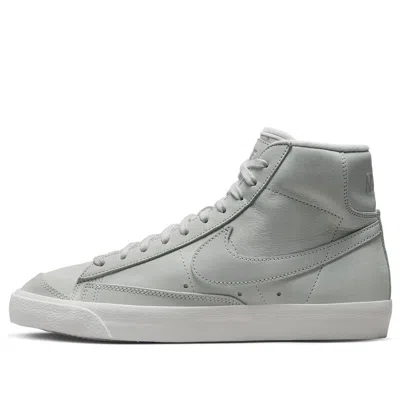 Nike (wmns)  Blazer Mid Premium 'photon Dust'