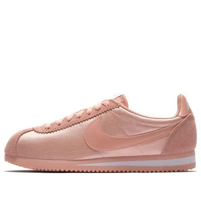 Nike (wmns)  Classic Cortez Nylon 'coral Stardust'