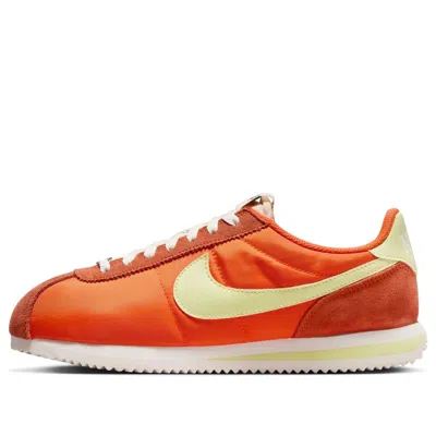 Nike (wmns)  Cortez Textile 'safety Orange'