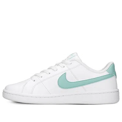 Nike (wmns)  Court Royale 2 'white Green'