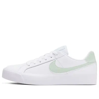 Nike (wmns)  Court Royale 'white Green'