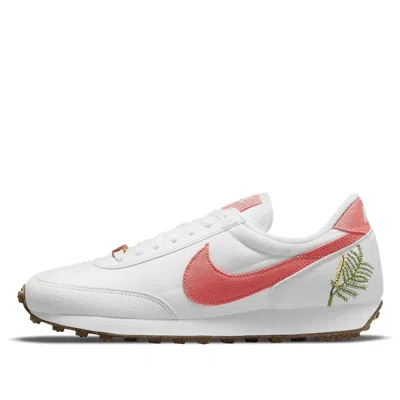 NIKE (WMNS) NIKE DAYBREAK SE 'CATECHU'