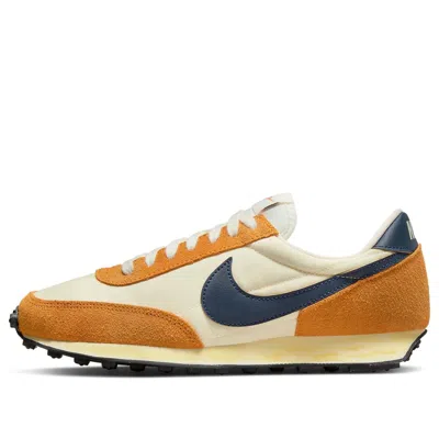 Nike (wmns)  Daybreak Se 'coconut Milk Midnight Orange'