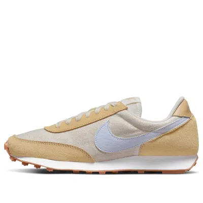 Nike (wmns)  Daybreak Se 'flower Embroidery' In Multi