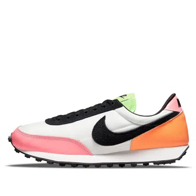 Nike (wmns)  Daybreak 'summit White Sunset Pulse'