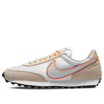 Nike (wmns)  Dbreak-type Se 'sail Rush Orange'