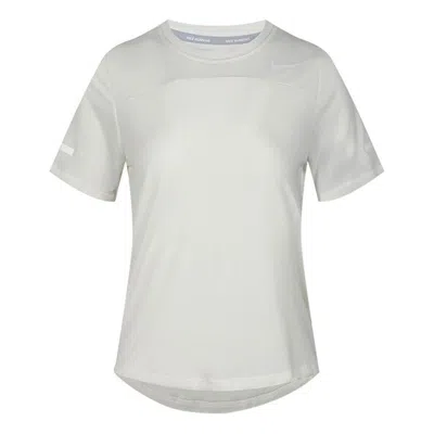 Nike (wmns)  Dri-fit Athleisure T-shirt 'white'