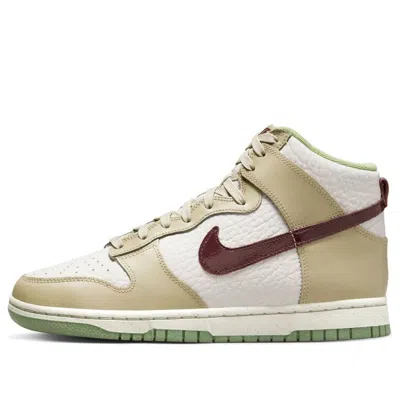 Nike (wmns)  Dunk High 'light Bone Alligator' In Multi