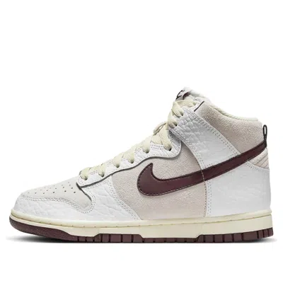 Nike (wmns)  Dunk High 'light Orewood Brown'