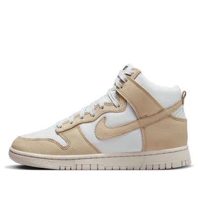 Nike (wmns)  Dunk High Lx 'certified Fresh - Team Gold'