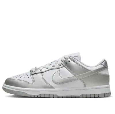 Nike (wmns)  Dunk Low 'metallic Silver'