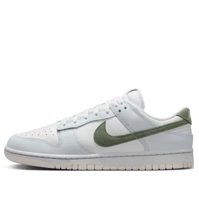 Nike (wmns)  Dunk Low 'platinum Tint Juniper Fog' In White