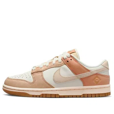 Nike (wmns)  Dunk Low Se 'australia' In Brown