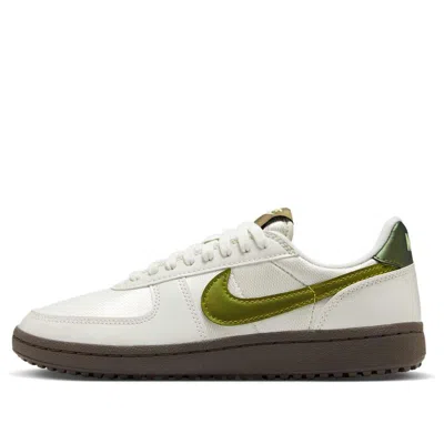 Nike (wmns)  Field General 82 'soft Pearl Medium Ash Light Lemon' In White