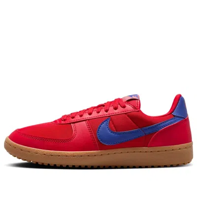 Nike (wmns)  Field General 82 'university Red Blue Gum' In Multi