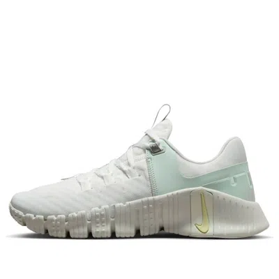 Nike (wmns)  Free Metcon 5 Premium 'sea Glass Barely Green' In Multi