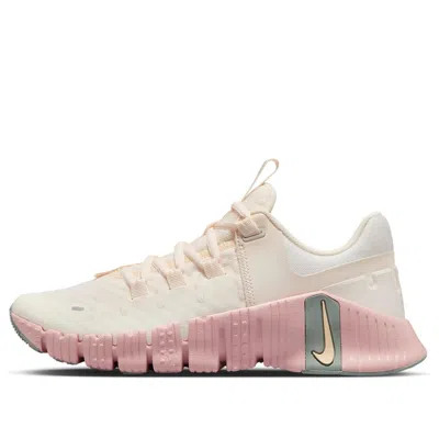 Nike Free Metcon 5 "pale Ivory" Sneakers In Pink