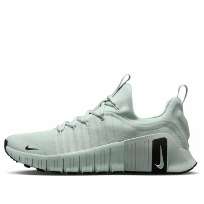 Nike (wmns)  Free Metcon 6 'light Silver' In Green
