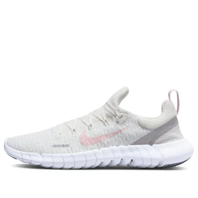 Nike (wmns)  Free Rn 5.0 'sail Atmosphere' In White
