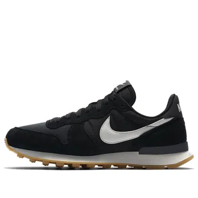 Nike (wmns)  Internationalist 'black Gum'