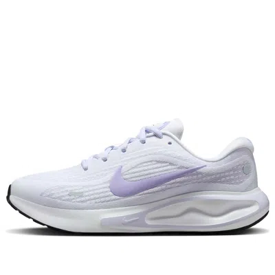 NIKE (WMNS) NIKE JOURNEY RUN 'WHITE AMETHYST TINT BLACK HYDRANGEAS'