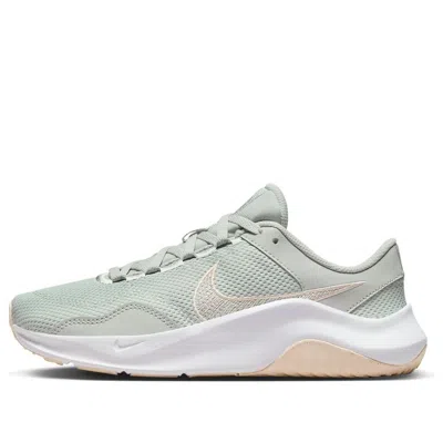 Nike (wmns)  Legend Essential 3 Next Nature 'mica Green'