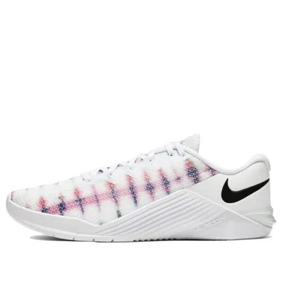 Nike (wmns)  Metcon 5 Amp 'white Dye' In Multi