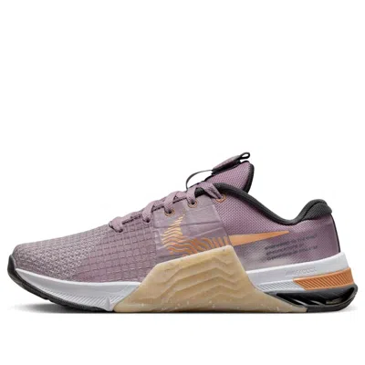 Nike (wmns)  Metcon 8 Premium 'purple Smoke Metallic Copper' In Pink