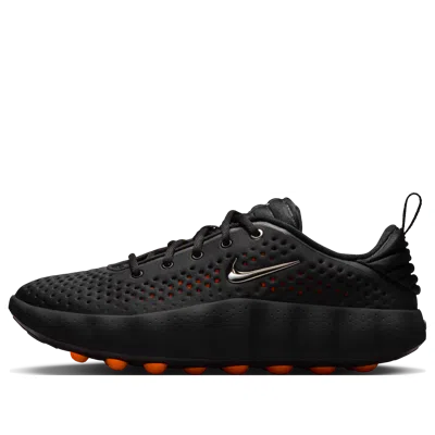 NIKE (WMNS) Nike Mind 002 'Black Hyper Crimson'
