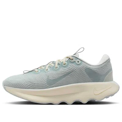 Nike (wmns)  Motiva 'barely Grey Pale Ivory' In Gray