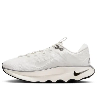 Nike (wmns)  Motiva Premium 'white'