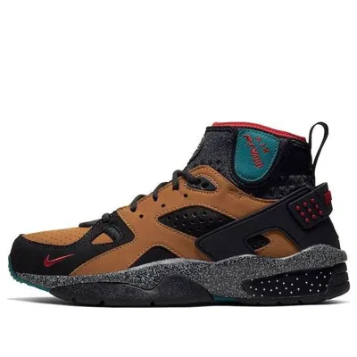 Nike (wmns)  Olivia Kim X Air Mowabb 'no Cover'