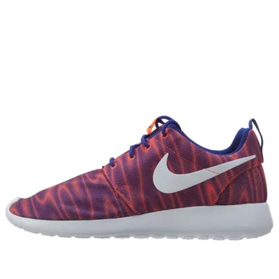 Nike (wmns)  Roshe One Low-top Purple/blue In Multi