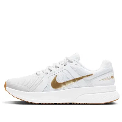 Nike (wmns)  Run Swift 2 'platinum Metallic Gold' In Multi