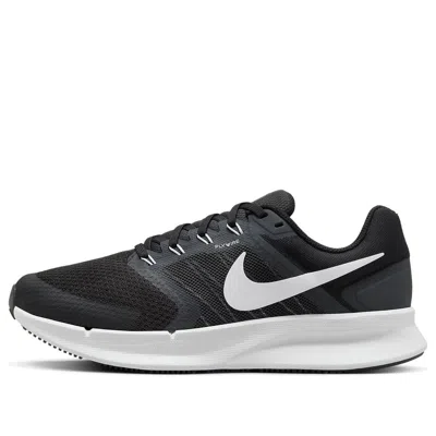 Nike (wmns)  Run Swift 3 'black White'