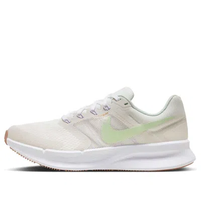 Nike (wmns)  Run Swift 3 'sail Light Green' In White