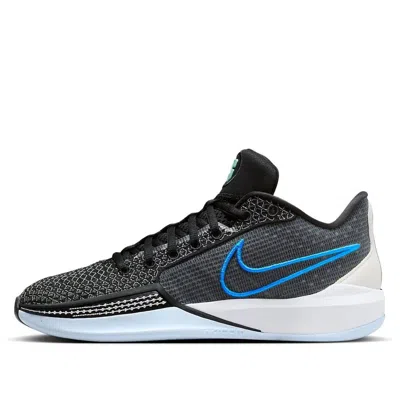 Nike (wmns)  Sabrina 1 'bonded' In Multi