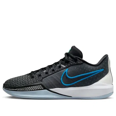 Nike (wmns)  Sabrina 1 Ep 'family Bonds'