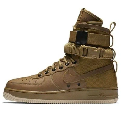 Nike (wmns)  Sf Air Force 1 High 'golden Beige' In Green