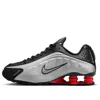 Nike Shox R4 Sneakers Contrast Sole In Gray