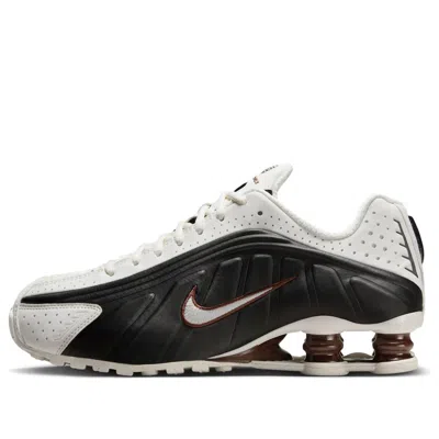 Nike (wmns)  Shox R4 'sail Black Fauna Brown' In Multi