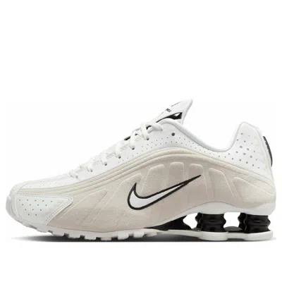 Nike (wmns)  Shox R4 'summit White Light Orewood Brown' In Multi