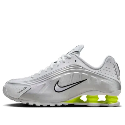 NIKE (WMNS) NIKE SHOX R4 'WHITE METALLIC SILVER'