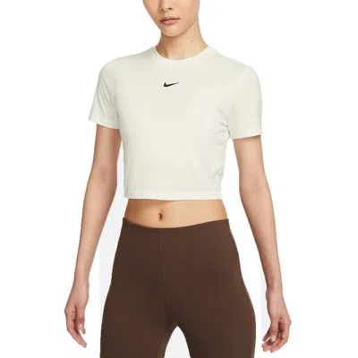 Nike (wmns)  Sportswear Essential Crop Top (asia Sizing) 'white'
