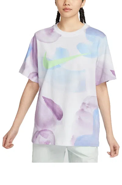 Nike (wmns)  Sportswear Essential Graphic T-shirt 'multi-color' In Blue